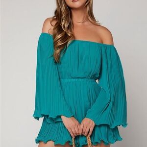 Off-Shoulder Pleated Trumpet Sleeve Lettuce Trim Chiffon Romper - Medium